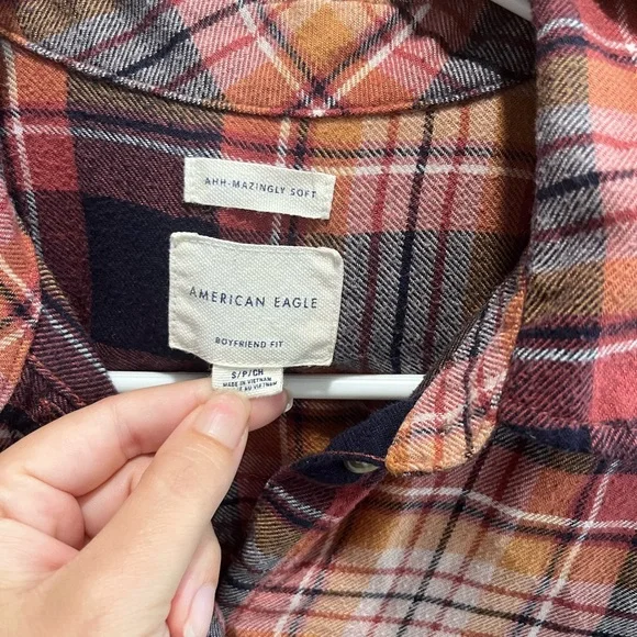 American Eagle Outfitters Multicolor Plaid Flannel - Picture 2 of 2